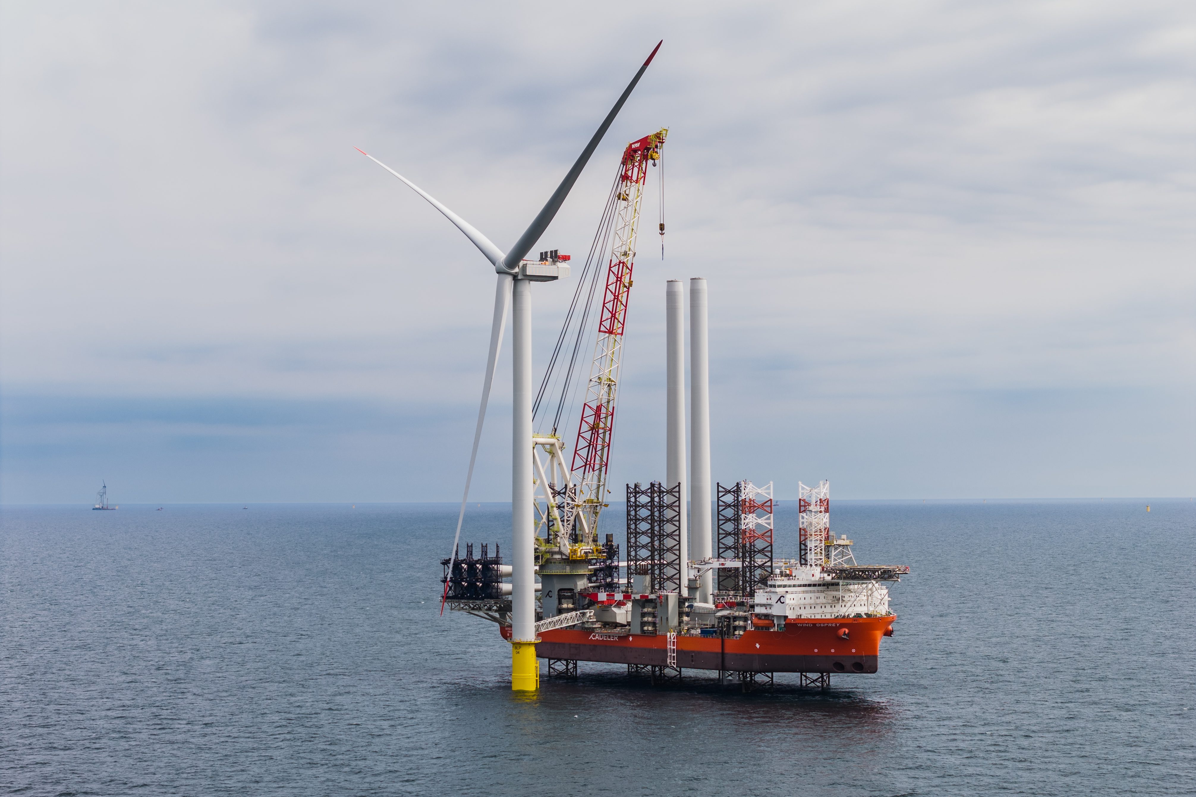 Baltic Power Offshore Wind Farm Installs its First Turbine in Poland